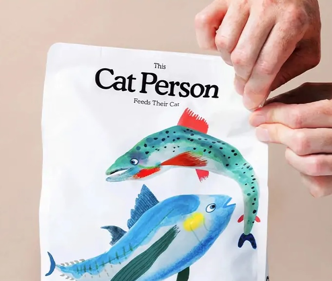 Heat sealed coffee bag with one-way degassing valve and no zipper designed for immediate transfer to airtight canister